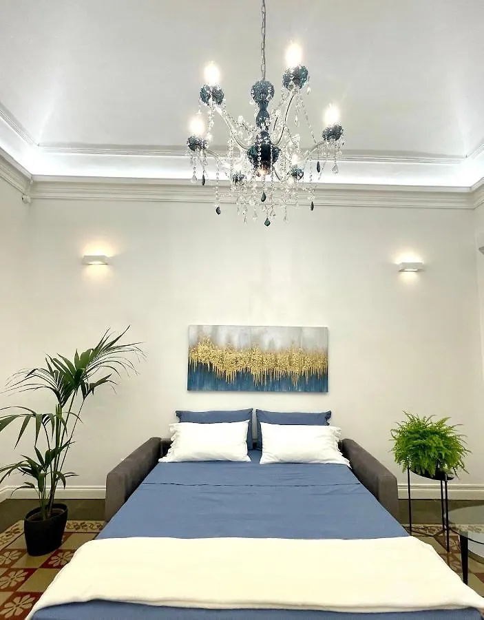 La Vite Suite Catania 0*,  Italy